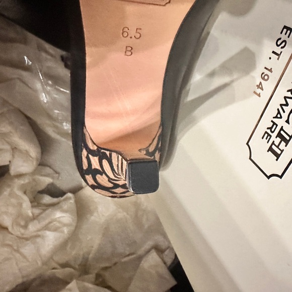 Coach ‘Alexa’ Black Leather High Heels with Signature Brown Accent -NIB - Picture 4 of 10